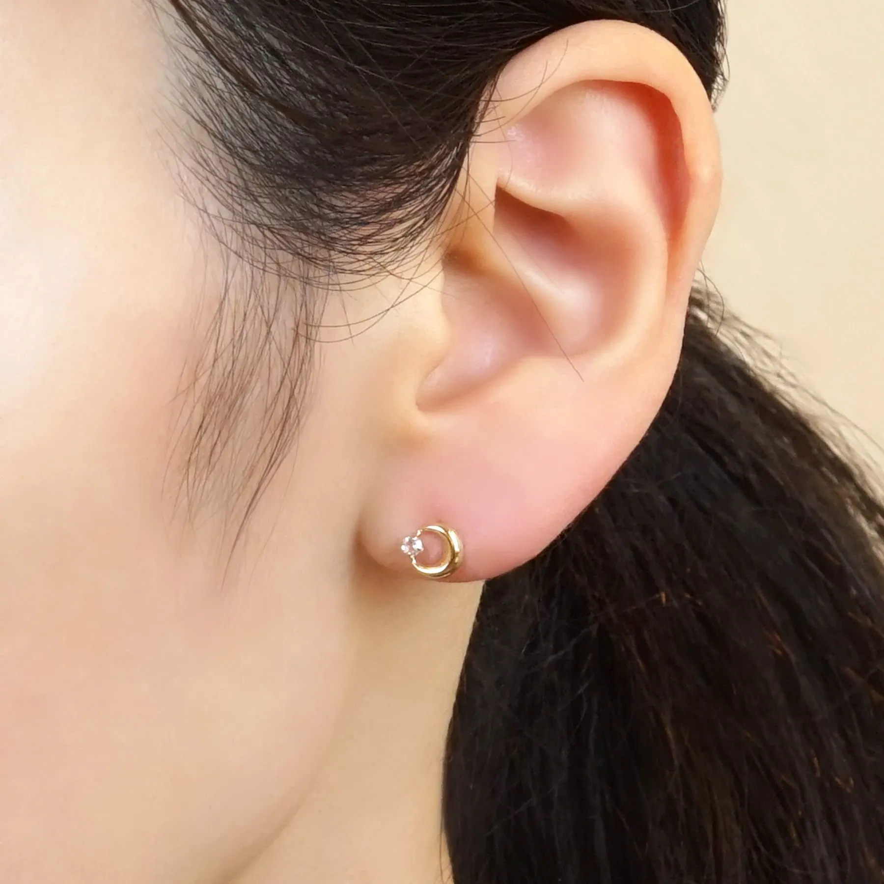 18K/10K Yellow Gold Circle Moon Stud Earrings