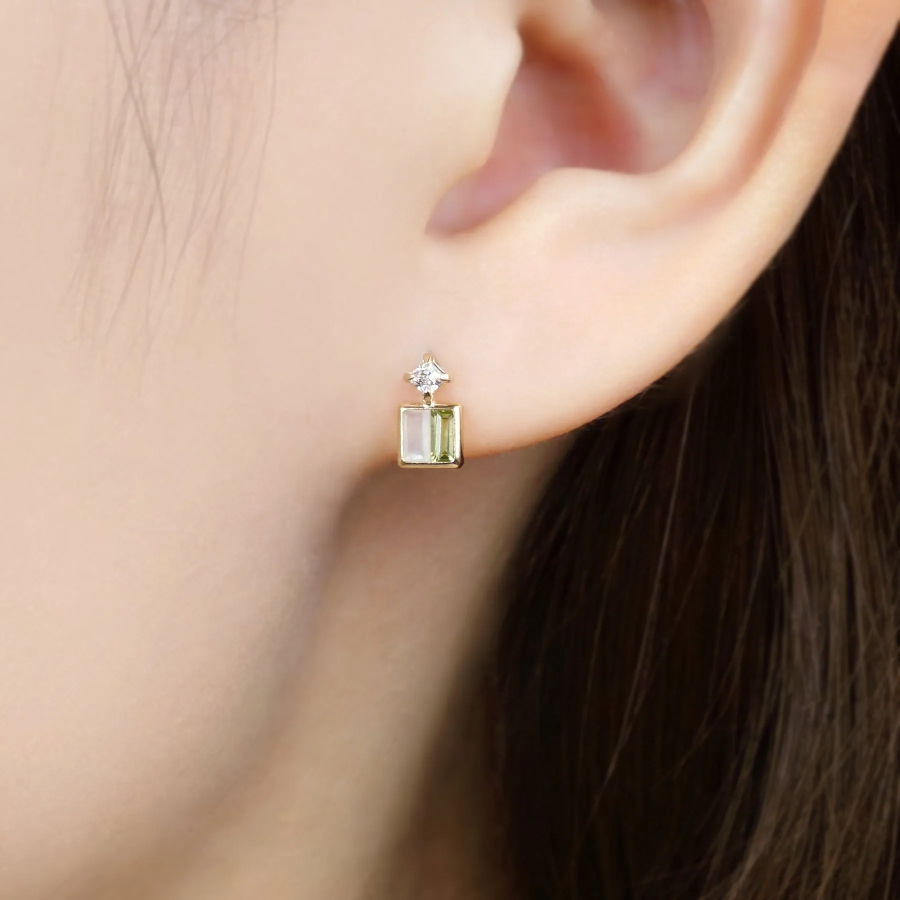 18K/10K Yellow Gold Peridot/Moonstone Twin Earrings