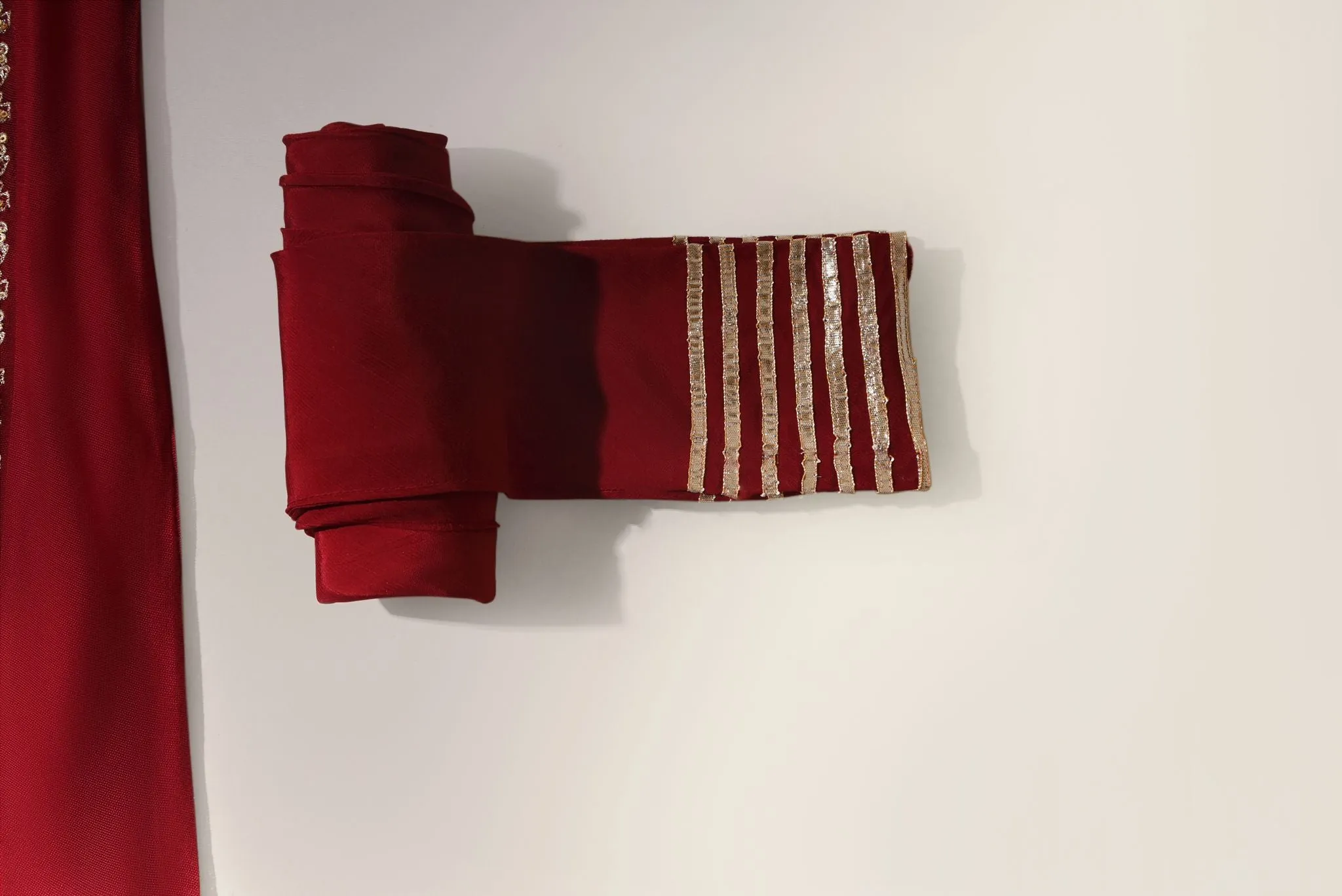 Bia Maroon