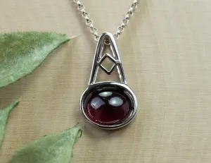 Rhodolite Garnet Pendant; Genuine Untreated Tanzanian Garnet; 1.865cts