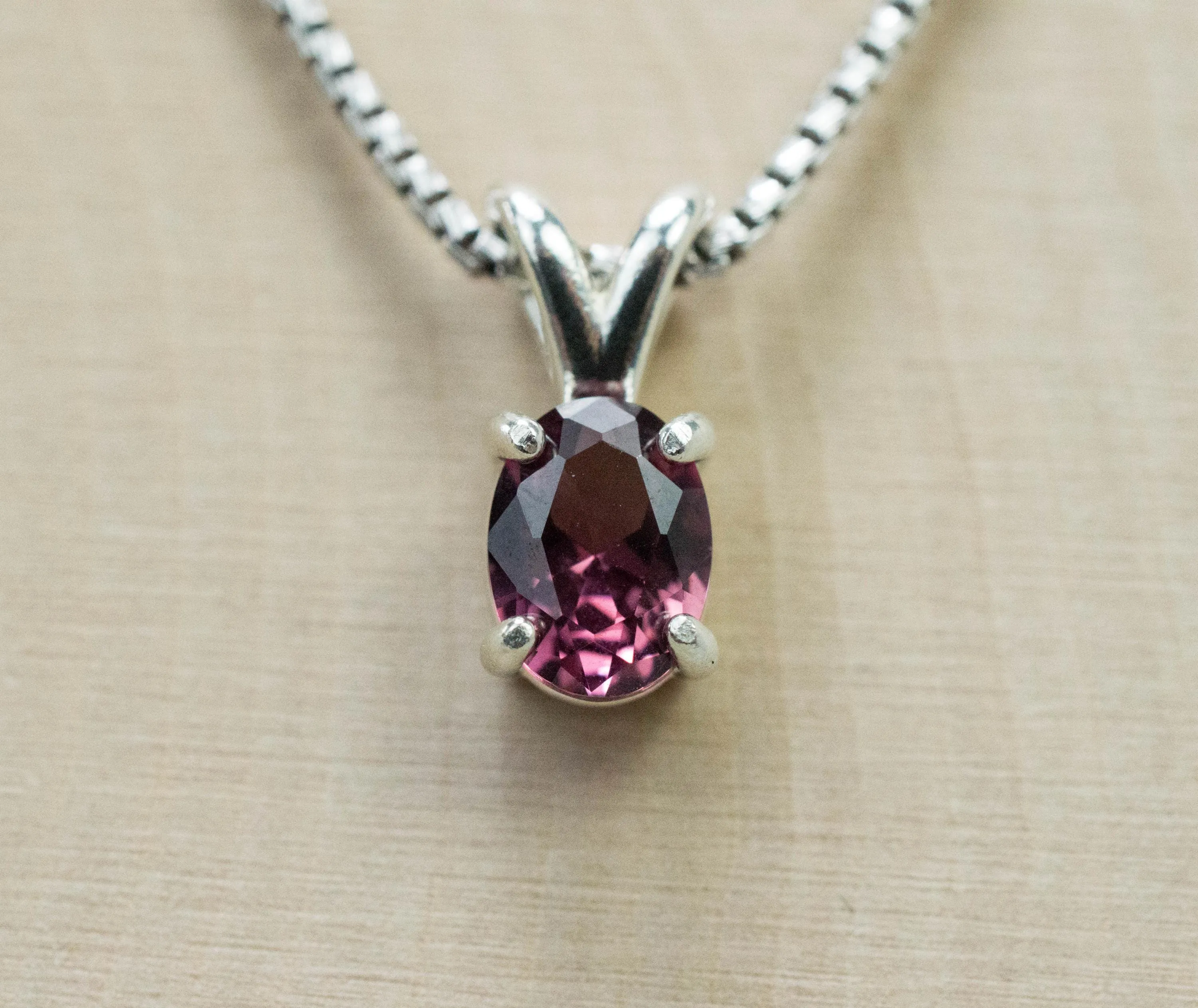 Rhodolite Garnet Pendant; Natural Untreated Tanzanian Garnet; 1.140cts