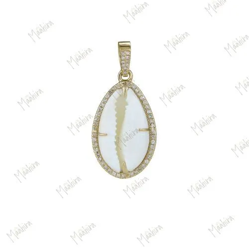 Sea Shell White Pendant
