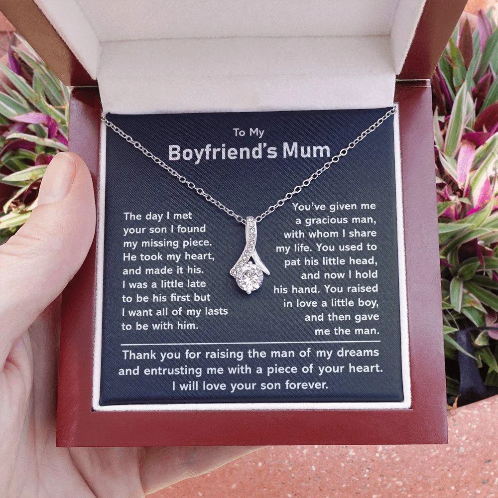 To My Boyfriend's Mum Necklace-Silver Alluring Necklace